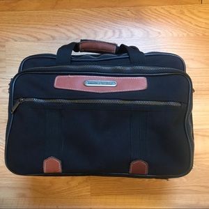 American Tourister Black Weekender Cabin Bag